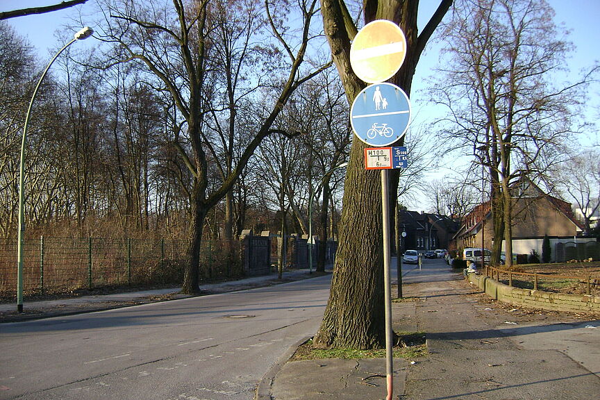 Heringstraße: Einbahn nicht aufgehoben
