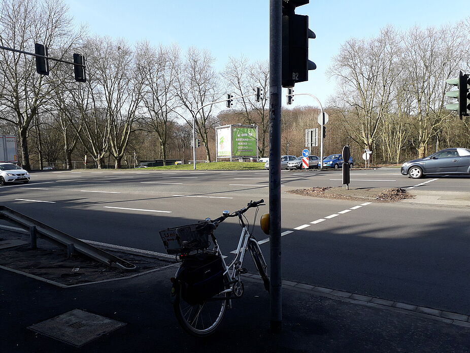 Rad/Fußgängerübergang B224/ Sandstr.